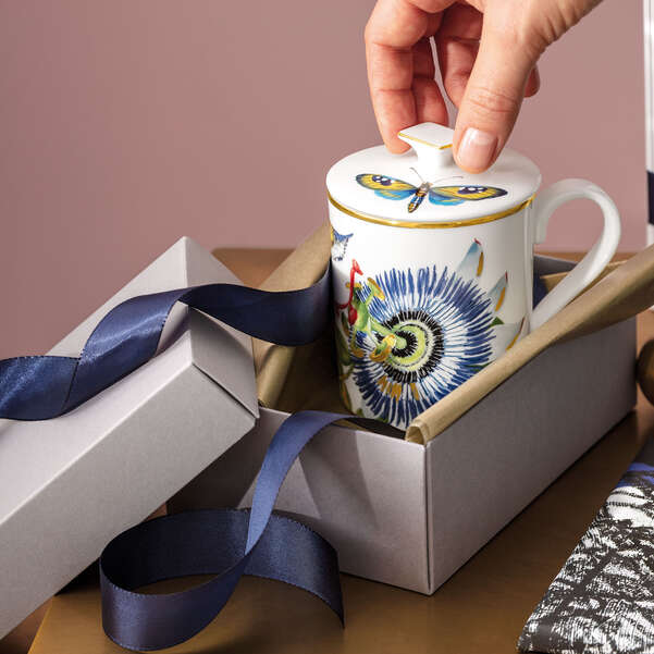 Amazonia Gifts Кружка с крышкой